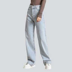 Feel the nostalgia of the Nineties in our 2023 Autumn Collection's high-waisted. straight women's jeans! This vintage-inspired piece is perfect for those who want to show off their bold. fashion-forward personality. Crafted with stonewashed denim and a zipper and button closure. these jeans offer a chic. timeless look with luxurious comfort.Distinctive Features: 90s Style: Step back into an iconic era with this vintage-inspired fashion statement. High-Waisted: Flaunt your figure with a classic. Trendy Baggy Full-length Jeans, Baggy Flare Jeans For Streetwear, Trendy Baggy Full-length Flare Jeans, Trendy Baggy Rigid Denim Jeans, Trendy High Waist Straight Fit Jeans, Trendy Straight Fit Full Length Jeans, Trendy Non-stretch Jeans For Streetwear, Baggy Cargo Jeans For Fall, Trendy Baggy Cargo Jeans