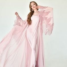 Blush pink bridal peignoir set Bridal lingerie wedding night | Etsy Silk Robe Long, Seductive Style, Pink Nightgown, Luxury Robes, Pyjama Satin, Nightgown Sets, Matching Robes, Peignoir Sets, Vilnius Lithuania