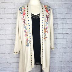 Paparazzi Biz Linen Cotton Boho Cardigan Duster. Beautifully Embroidered In Front And In Back With Embroidered Trimming. Breathable Fabric Linen Cotton Blend. See Pictures For Additional Details And Measurements Bbstc Green Peacoat, White Short Sleeve Blouse, Cashmere Blazer, Boho Cardigan, Embroidered Tunic Top, Floral Embroidered Top, Brown Line, Lace Cami Top, Skirt Suit Set