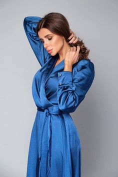 Gorgeous silk wrap dress with bracelet sleeves! It's your best choice for any occasion - parties, dates, lunch out with friends. Depending on the size of your waist you can either underline it and made a Monica Belucci type of a figure (hourglass) or vice versa hide a small belly. SIZES Available in 2 sizes: XS/S, M/L XS/S BUST 33-34 inches or 84-88cm WAIST 24-26 inches or 63-67cm HIPS 36-37 inches or 92-96cm M/L BUST 36-37 inches or 92-96cm WAIST 26-29 inches or 71-75cm HIPS 39-40 inches or 100 Summer Party Dress With Faux Wrap, Party Mini Dress With Faux Wrap And Surplice Neckline, Long Sleeve Faux Wrap Evening Dress, Elegant Faux Wrap Mini Dress For Party, Evening Long Sleeve Faux Wrap Dress, Surplice Neckline Belted Dress For Party, Belted Dress With Surplice Neckline For Party, Party Wrap Dress With Belted Surplice Neckline, Formal Long Sleeve Blue Wrap Dress