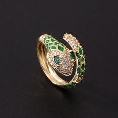 Green Eye, Light Ring, A B C D, Luxury Rings, Witchy Vibes, Luxury Style, A B C, Affordable Luxury, Green Eyes