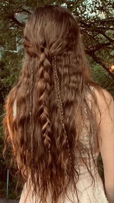 Rambut Brunette, Hippie Hair, Peinados Fáciles Para Cabello Corto, Hair Stylies, Hozier, Pretty Hairstyles