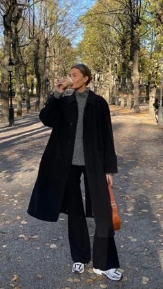 Europe Outfits, Scandinavian Fashion, Coat Outfits, Looks Chic, Mode Inspo, 가을 패션, Autumn Outfit