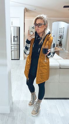 Hooded Longlined Puffer Vest curated on LTK Puffy Vest Outfit, Realistic Outfits, Mommy Fashion, Vest Outfit, Long Puffer