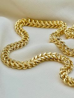 4.40 MM 14k Gold Franco Chain , 21.5 inches, 4.40mm, 16.50 gr. 14k Gold Franco Chain , 20 inches, 4.40mm, 14.77  gr . This is a Trending Etsy Bestselling Franco Necklace. It is made with Authentic Genuine 14K Gold. Easy to layer! Looks beautiful with your favorite charms or even if you wear it alone. BEST PRICE ON ETSY FOR 14kGOLD FRANCO NECKLACES! Premium lobster clasp Hook for added safety! Priced to sell! Compare our prices to other similar sellers! Arrives in a GIFT BOX and includes FREE SHI Cuban Link Necklace With Box Chain As A Gift, Cuban Link Necklace With Box Chain For Gift, Men's Necklace Gold, Mens Gold Chain Necklace, Gold Necklace For Men, Real Gold Chains, Mens Cross Necklace, Chain Diamond, Real Gold Jewelry