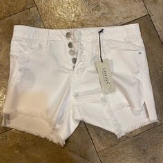 Juniors White Shorts 5 Button Up Brand New Cotton Beach Shorts With Buttons, Beach Cotton Shorts With Buttons, Spring Cotton Button-up Shorts, Spring Button-up Cotton Shorts, Casual Beach Bottoms With Buttons, Cotton Beach Bottoms With Button Closure, Beach Cotton Bottoms With Button Closure, Cotton Bottoms With Button Closure For Beach, Beach Shorts With Buttons