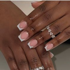 Short White Wedding Nails, Biab Designs Ideas Short, French Short Nail Designs, French Tip Acrylic Nails Short Square, Short White French Tip Acrylic Nails, Short Nails With Pearls, Short Pink French Nails, No Acrylic Nail Ideas, 1 Inch Nails