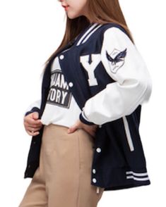 Yonsei University Blue Baseball Jacket One of the top universities in South Korea, Yonsei University, is close to the hearts of many. Known not only as a prestigious institute that excels in academics but also as a place that K-pop and K-drama fans associate positively. With famous group performances like that of Twice, IVE, and Aespa, and k-dramas like True Beauty, Reply 1994, and Cheer Up, their popularity among foreign individuals has skyrocketed. Introducing the Yonsei University varsity jac Collegiate Winter Outerwear For School, Collegiate Long Sleeve Outerwear For College, Collegiate Outerwear For School In Fall, Blue College Style Outerwear For School, Winter School Spirit Outerwear For College, Collegiate Long Sleeve Varsity Jacket For Campus, White Long Sleeve Outerwear For Campus, Sporty Navy Outerwear For School, School Spirit Outerwear For Streetwear In Fall