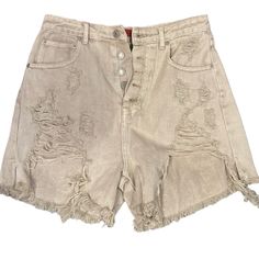 Size Medium. Brand New With Tags Trendy Distressed Short Bottoms, Trendy Beige Jean Shorts With Pockets, Summer Beige Cargo Jeans, Distressed Short Jeans For Spring, Beige Denim Bottoms For Summer, Beige High-waisted Jean Shorts Casual, Summer Beige Denim Bottoms, Casual Beige High-waisted Jean Shorts, Casual Mid-rise Distressed Shorts