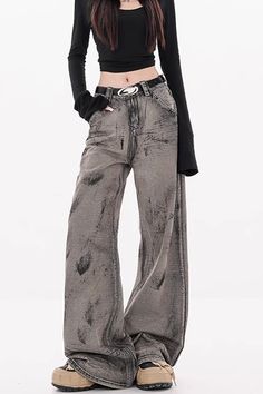 gray wide-leg jeans, grunge aesthetic jeans, grey baggy jeans, distressed jeans, grunge style Grey Baggy Jeans, High Waist Baggy Pants, Aesthetic Jeans, Indie Aesthetic Outfits, Jeans Grunge, Grunge Jeans, Winter Jeans, Autumn 2024, Jeans Grey