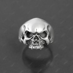 made by Strange Freak Designs SFD-R-148 small skull ring US3.25~7.5 Length 17mm Width 20mm Thickness 5.5mm Pinky Ring skeleton chest Silver Ring Made in Japan If you want other ring gauge please contact us. Skeleton Chest, Small Skull, Skull Ring, Pinky Ring, Rings Statement, Made In Japan, Statement Rings, Silver Ring, Jewelry Rings