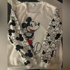 Fuzzy And Cozy Disney Mickey Mouse Sweatshirt Nwot Size : Large 11-13. Like For Price Drop Or Send Me An Offer !! Cute White Mickey Mouse Sweatshirt, Cute Minnie Mouse Crew Neck Sweatshirt, White Mickey Mouse Sweatshirt For Winter, White Mickey Mouse Winter Sweatshirt, Cute Winter Mickey Mouse Sweatshirt, Cute Mickey Mouse Winter Sweatshirt, Winter White Mickey Mouse Sweatshirt, White Cotton Mickey Mouse Sweatshirt, White Letter Print Sweatshirt For Disney Fan Events