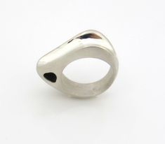 Statement silver ring, Minimalist ring, Big minimal ring, Geometric womens ring, Geometric triangle ring, Unique womens rings, Boho rings Handmade elegant 950 silver ring, minimalist geometric design is brushed matte and the top is shiny. This ring has a rocker feel to it, with a bold, edgy design that's always trendy, for those days when you enjoy getting attention for your unique taste. Whether worn with casual clothes, or with elegant evening clothes, this ring definitely shows you've got cha Geometric Silver Ring As Gift, Modern Irregular Shaped Metal Rings, Modern Sterling Silver Rings With Geometric Shape, Modernist Geometric Rings For Gift, Geometric Sterling Silver Ring, Modernist Ring, Minimal Ring, Triangle Ring, Unusual Rings