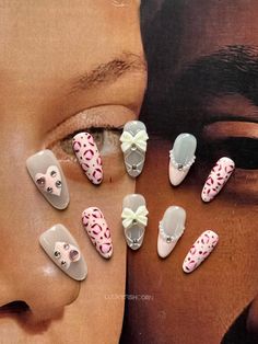 French Tip nails/Press on nails almond/Pink Nails/Pink Press on nails/Trendy nails/False nails/Fake nails/Customized nails/Princess nails/Fairy Nails/Gyaru nails/Pink Nails/Elegant Nails/False Nails/Fake Nails/Glitter Nails/Coffin nails/Long Nails 💌 E A C H  O R D E R  C O N T A I N S -  10 Handcrafted Press-On Nails -  Nail Glue  -  Sticky tabs -  Cuticle pusher -  Nail File/ Buffer 📏S I Z E ？ - Use a tape measure to measure the widest part of the nail diameter - Match the corresponding size chart according to the size of each nail - Recommended to use the largest size if there is no exact match - Customized sizes are supported - Need to select the custom option 🔍U S I N G ? - Clean the surface of the nails, make sure the surface is dry, and use jelly stickers or nail glue to stick the Short Gyaru Nails, Cute Nails Y2k, Nail Kawaii, Nails Gyaru, Customized Nails, Nails Bow, Gyaru Nails, Nails Short Almond, Almond Nails Pink