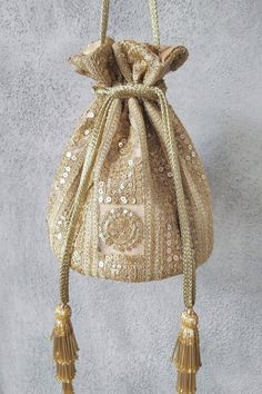 Bella Gold Potli Bag - Etsy Saudi Arabia Crochet Free Patterns, Pumpkin Patch Outfit, Potli Bag, Potli Bags, Net Fabric, Crochet Free, Crochet Bag Pattern, Gold Threads, Embroidered Silk