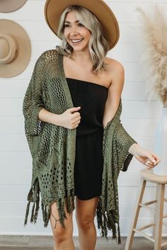 Green Knit Fringe Open Front Cardigan Knit Fringe, Open Front Cardigan, Shirt And Pants, Winter Sweaters, Beach Trip, Front Open, Floppy Hat, Sweaters & Cardigans, Cardigans