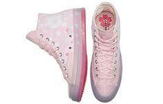 Converse Chuck 70 Hi Cherry Blossom 166752C Y2k Wishlist, Converse Cute, Girly Closet, Twilight Dr, Chill Wallpaper, Silly Clothes, Converse Chuck 70, Black Gums, Pastel Pink Aesthetic