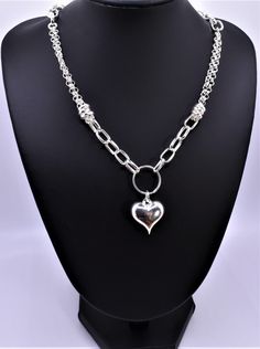 Valentine's Day Silver Chain Pendant Necklace, White Gold Heart Necklaces With Sterling Silver Clasp, Elegant Silver Chain Necklace For Valentine's Day, Silver Chain Necklace For Valentine's Day Anniversary, Heart Necklace With Sterling Silver Clasp, Silver Chain Necklace For Anniversary On Valentine's Day, Sterling Silver Clavicle Chain Necklace For Valentine's Day, Sterling Silver Heart Chain Necklace With Clavicle Chain, Sterling Silver Double Heart Clavicle Necklace