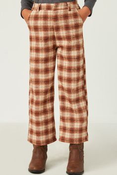 Stretchy waistband, woven checkered fabric, strut onto campus in style! Checkered Fabric, Pants Large, Elastic Waist Pants, Waist Pants, The Struts, In Style, Woven Fabric, Butterflies, Pajama Pants