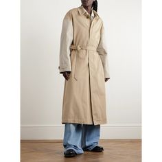 Isabel Marant's 'Eisley' trench coat was seen as part of a striking tonal look on the AW23 runway. It's cut from cotton-gabardine with a streamlined placket and an optional belt to cinch in the slightly oversized fit. Aw23 Runway, Coat For Men, Leather Outerwear, Trench Coat Men, Look On, Mr Porter, Biker Jacket, Isabel Marant, Mens Coats