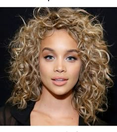 Cute cut Blond Curls, Fall Hair Cuts, Jasmine Sanders, Long Hair Cuts, Curly Girl