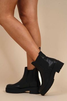 Dirty Laundry, Black Booties, Online Clothing, Bootie, Chelsea Boots, Ankle Boot, Shoe Boots, Running, Wardrobe