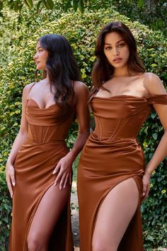 Rust Satin Bridesmaid Dress, Vestidos Color Cobre, Long Fitted Skirt, Corset Gown, Cinderella Divine, Cowl Dress, Brown Dresses, Corset Dress Prom, Prom Ball Gown