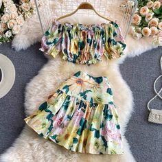 Funicular edge, sweet, short off-the-shoulder print chiffon blouse, Printed Chiffon Blouse, Strap Dresses, Chiffon Blouse, Print Chiffon, Casual Style Outfits, Strap Dress, Teen Fashion Outfits, Teen Fashion, Skirt Length