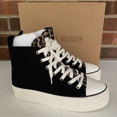 Steve Madden Womens Berkley Fitness Black High Top Fashion Sneakers Us 9 M New. In Great New Condition. Y142 Black Mid-top Canvas Platform Sneakers, Black Ankle-high Sneakers With Speckled Midsole, Trendy High-top Canvas Shoes With Cushioned Footbed, Black Canvas Platform Sneakers Casual, Casual Black Canvas Platform Sneakers, Black Low-top Medium Width Sneakers, Trendy Black Slip-on High-top Sneakers, Black Canvas Lace-up Platform Sneakers, Black Lace-up Canvas Platform Sneakers