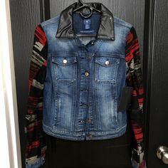 Guess Nwt Denim, Pleather, Woven Denim Jacket! Gorgeous Piece (: Lovely Medium Wash Denim -Size Medium -No Defects Of Any Kind Open To Offers! Edgy Fitted Dark Wash Outerwear, Edgy Fitted Denim Jacket For Fall, Urban Fitted Denim Jacket For Workwear, Urban Denim Outerwear For Fall, Urban Denim Jacket For Fall Workwear, Dark Wash Denim Jacket For Fall, Edgy Denim Outerwear For Work, Edgy Dark Wash Outerwear For Winter, Denim Jacket Vintage