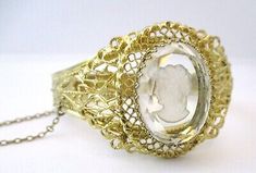 Vintage Whiting Davis Mesh Bag Intaglio Cameo Clear Glass Gold Bracelet 7011  | eBay Love Vintage, Bag Design, Hinged Bangle, Mesh Bag, Hand Designs, Vintage Watches, Collectable Items, Bracelet Making, Antique Jewelry