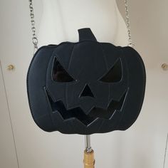 Adorable Purse For Spooky Season. Jack O Lantern Pumpkin, Purse Black, Work Ideas, Jack O, Dolls Kill, Spooky Season, Jack O Lantern, Crossbody Bags, Black Color