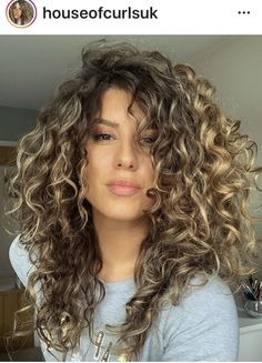 Haircut For Mid Length Curly Hair, Long Curly Hairstyles Middle Part, Long Curly Hair Extensions, Cowboy Copper Hair Curly, Fun Curly Haircut, Fall Curly Hair Color, Medium Length Curly Haircut With Layers, Shoulder Length Curly Hair With Bangs, Curly Hair With Face Framing Layers