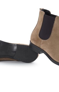 A rear pull-tab and elastic insets lend easy wear to a sophisticated Chelsea boot that will complement your work-to-weekend looks. Pull-on style with elastic gore insets Leather upper and lining/rubber sole Made in Italy Fitted Casual Chelsea Boots For Business, Casual Fitted Chelsea Boots For Business, Classic Chelsea Boots With Heel Pull Tab For Fall, Casual Chelsea Boots With Leather Lining For Business, Suede Slip-on Boots For Business, Business Suede Slip-on Boots, Modern Boots With Heel Pull Tab For Work, Business Slip-on Suede Boots, Work Boots With Rubber Sole