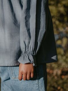 Crafted by artisans from soft, organic cotton voile, The Beatrix Top for children is light, breathable and perfect for warm weather. The delicate ladder stitch embroidery and ruched, elasticated sleeves are both comfortable and effortlessly stylish. We love this top with our new Straight Leg Jeans, too.• Composition: 100% GOTS organic cotton voile• Available in: CORNFLOWER BLUE• Made with love in Portugal Organic Certified by ECOCERT GREENLIFE SAS00272632 The Simple Folk, Baby Knitwear, Ladder Stitch, Baby Jacket, Top Baby Products, Stitch Embroidery, Cornflower Blue, Cotton Voile, Rain Wear