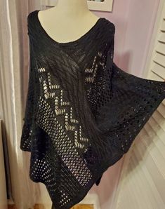 Elegant hand-knitted poncho for women in black. Openwork knit. One size fits all. Viscose 100%. Ready to ship. Poncho For Women, Women In Black, Ladies Poncho, Upcycle Sweater, Knitted Poncho, Soft Knits, One Size Fits All, Hand Knitting, Beautiful Design