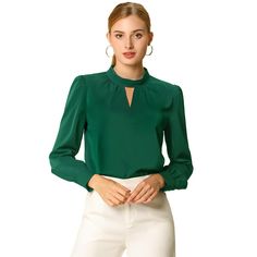 This beautiful blouse with cuffed sleeves and a keyhole design is sure to catch people's attention. The elegant and sophisticated design of the blouse will make you stand out in any setting. The blouse can be paired with suit pants or a pencil skirt, and when paired with heels, it creates a stunning look. The front neckline of the blouse is accentuated with a hollowed-out triangle, adding uniqueness and elegance to the classic design. This blouse is perfect for the cooler season and will be an i Professional Blouses, Women's Office, Chiffon Blouses, Button Blouse, Puff Long Sleeves, Elegant Blouses, Chiffon Long Sleeve, Loose Blouse, Elegant Shirt