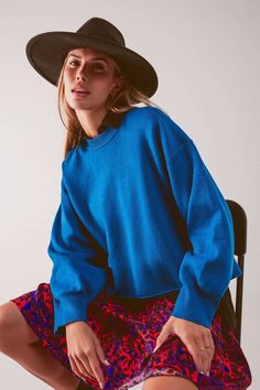 Sweaters . Crew neckline. Long Sleeves. Plain design. Relaxed fit. Daily. Chunky knit. Dropped armholes . runs true to size. U. 50% Viscose 28% Polyester 22% Polyamide Chunky Knit Jumper, Blue Balloons, Blue China, Plain Design, Knitted Jumper, Knit Jumper, Layering Pieces, Moda Casual, Chunky Knit