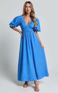 Amalie The Label - Khaila Linen Blend Plunge Puff Sleeve Midi Dress in Blue Linen Dress With Sleeves, Basic Black Dress, Puff Sleeve Midi Dress, Neon Outfits, Dress Linen, Long Sleeve Knit Dress, Plunge Neckline, Blue V, Sleeve Midi Dress