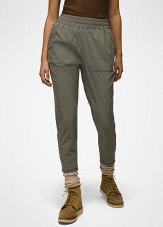 A lightweight, high-rise straight leg pant that's a packable staple. Versatile Fall Pants With Comfort Waistband, Fall Versatile Pants With Comfort Waistband, Fall Outdoor Pants, Versatile Mid-rise Everyday Pants, Versatile Mid-rise Pants For Everyday, Versatile Mid-rise Pants With Comfort Waistband, Fall Pants With Comfort Waistband And Straight Hem, Versatile Parachute Pants With Relaxed Fit For Fall, Versatile Relaxed Fit Parachute Pants For Fall