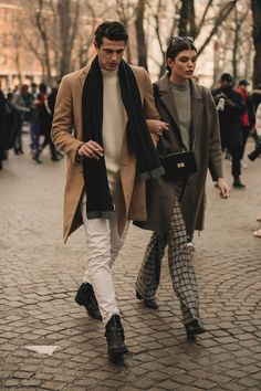 Milan Fashion Week Men's Street Style | British Vogue Vogue Photographers, Milan Fashion Week Men, Fashion Milan, Fashion Outfits Men, Winter Outfits Men, Men Street, British Vogue