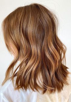 Brown Sugar Brown Hair, Light Golden Brunette Hair, Call Brunette Hair Color, Brown Hair With Auburn And Blonde, Soft Auburn Balayage, Low Lights For Reddish Brown Hair, Golden Copper Balayage Brunettes, Partial Honey Highlights, Golden Babylights Brunette