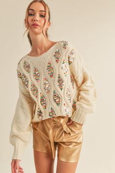 My Time To Shine Sweater – IZEL BOUTIQUE Winter Outfits Christmas, Knitting Things, Knit Cardigan Pattern, Crochet Knit Stitches, Beaded Sweater, Embellished Sweaters, Sweater Trends, Sequin Sweater, Fashion Attire