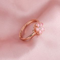 Color: J2231 Fashion Element: Flowers Style: Fresh Flower Spinner, Sweet Ring, Spinning Rings, Sakura Flower, Cherry Blossom Flowers, Fidget Rings, Blossom Design, Twist Ring, Spinner Ring