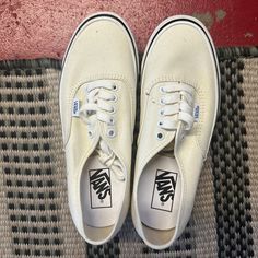 Brand New, Never Worn, Women’s 8, Off White And Black Tan Vans, Low Top Vans, Floral Vans, Old Skool Platform, Platform Vans, Women Skates, Leopard Sneakers, Denim Sneakers, Vans White