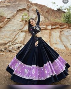 Chaniya Designs, Dandiya Night Outfits, Purple Choli, Navratri Ideas, Colorful Lehenga, Dandiya Night, Indian Outfits Modern, Garba Night, Outfit Traditional