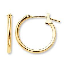 These polished 14K yellow gold hoop earrings add a hint of sparkle to any attire. Made with durable hinged backs, these petite gold hoops are an ideal choice. Neil Lane Engagement Rings, Pearl Diamond Jewelry, Cross Jewelry Necklace, Fan Jewelry, Jewelry Staples, Jewelry Advice, Jared The Galleria Of Jewelry, Yellow Gold Earring, Accessories Jewelry Earrings