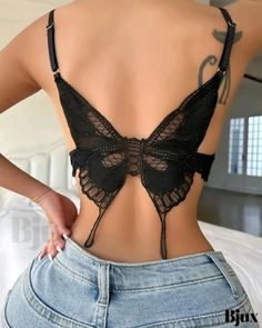 Lingerie Design, Mode Tips, Hot Lingerie, Brittle Nails, Black Lace Bralette, Black Bralette, Butterfly Shape, Bustiers, Bra Women