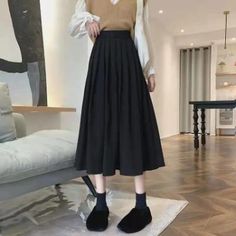 Non-stretch Pleated A-line Bottoms, Casual Black A-line Pleated Skirt, Black Office Lady Skirt For Summer, Black Office Skirt For Spring, Spring Office Lady Black Skirt, Summer Office Lady Black Skirt, Spring Black Office Skirt, Solid Color Office Skirt For Spring, Casual Solid Color Winter Pleated Skirt