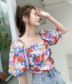 Flower bubble sleeve ,French square collar shirt, Hyun off shoulder short crop topMaterial:blendedColor:as pictureFeatures:printed,sweet,bubble sleevesize(cm):free 1inch=2.54cmbust:84,sleeve:26,length:52length"33,bust:64-76,sleeve:26<p>Note:Due to different measurement methods,there will be 1-3 error(unite:cm), please understand.</p><br/><p>Please check the size carefully when you choose items,thank you.</p><br/> Pattern Clothes, Bubble Sleeve, Crop Top And Shorts, Art References, Collar Shirt, Different Fabrics, Dream Wardrobe, Collar Shirts, Clothing Patterns